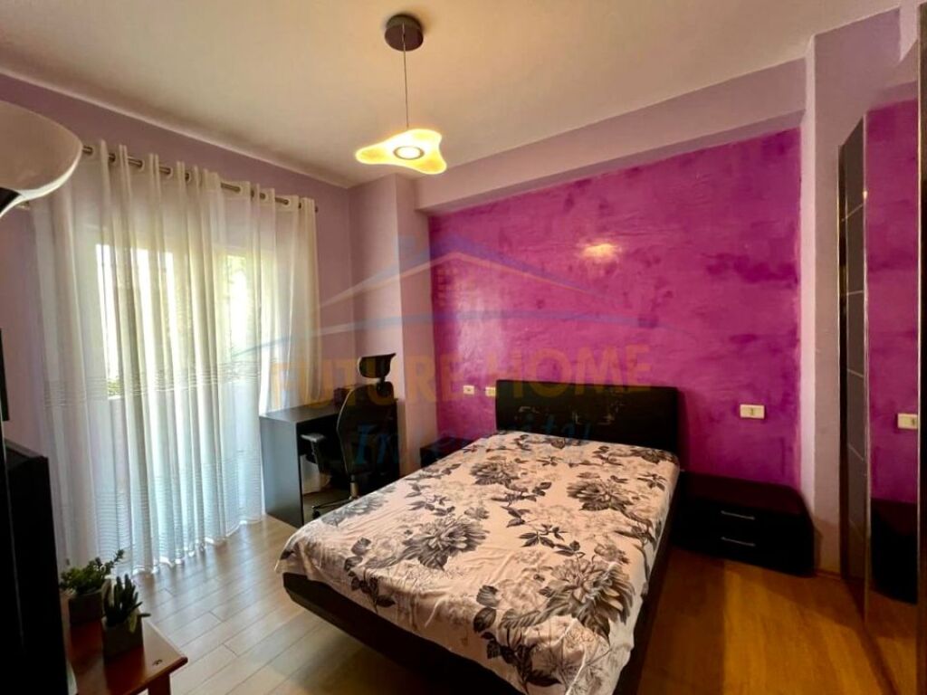 Qera, Apartament 2+1+2, Zogu i Zi, Tiranë.