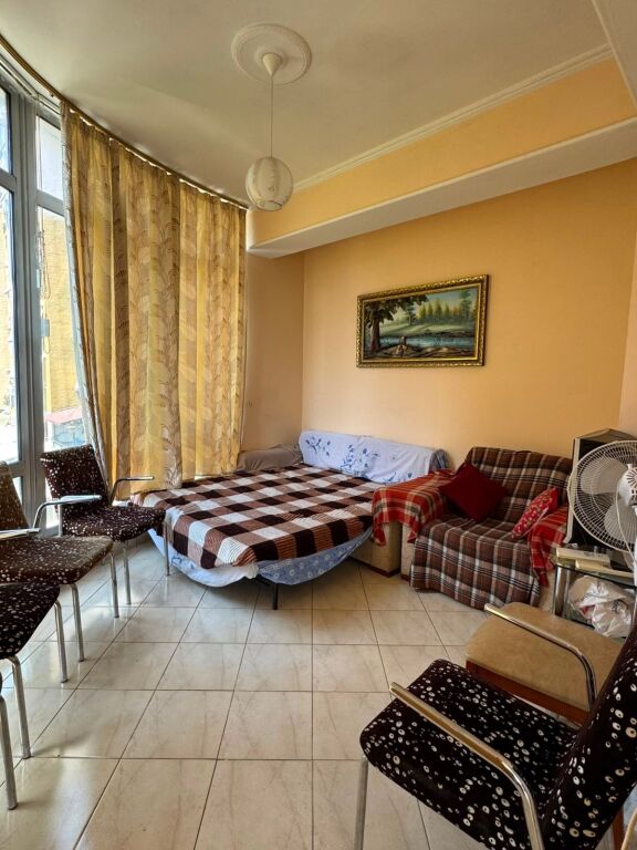 Apartament me wera 3+1 +2 perballe Delijorgjit