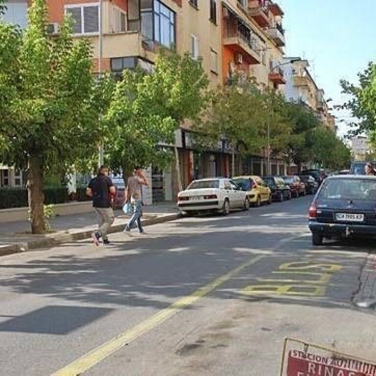 🏢 Jepet me Qira Ambient Biznesi – Rruga Mine Peza ✨