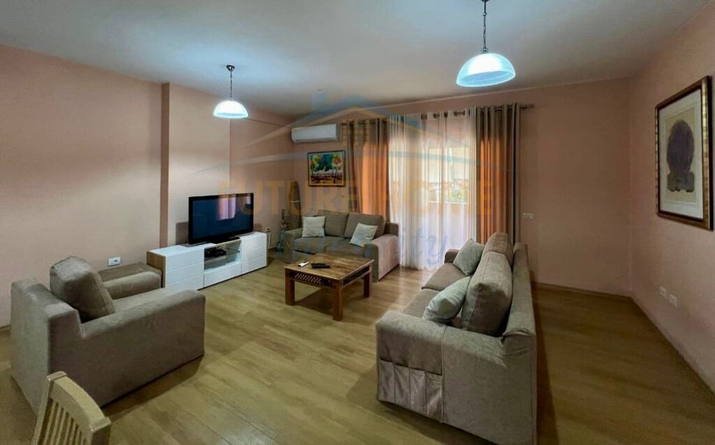 Qera, Apartament 2+1+2, Zogu i Zi, Tiranë.
