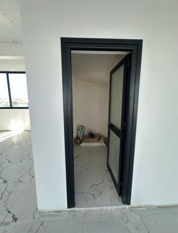 🏢 AMBIENT BIZNESI ME QIRA – PASKUQAN | 300 m² 1000 Euro