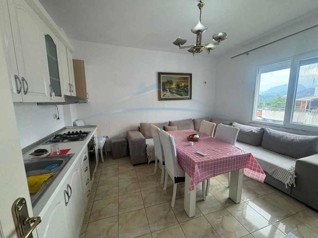 Qera, Apartament 1+1, Fresku, Tiranë.