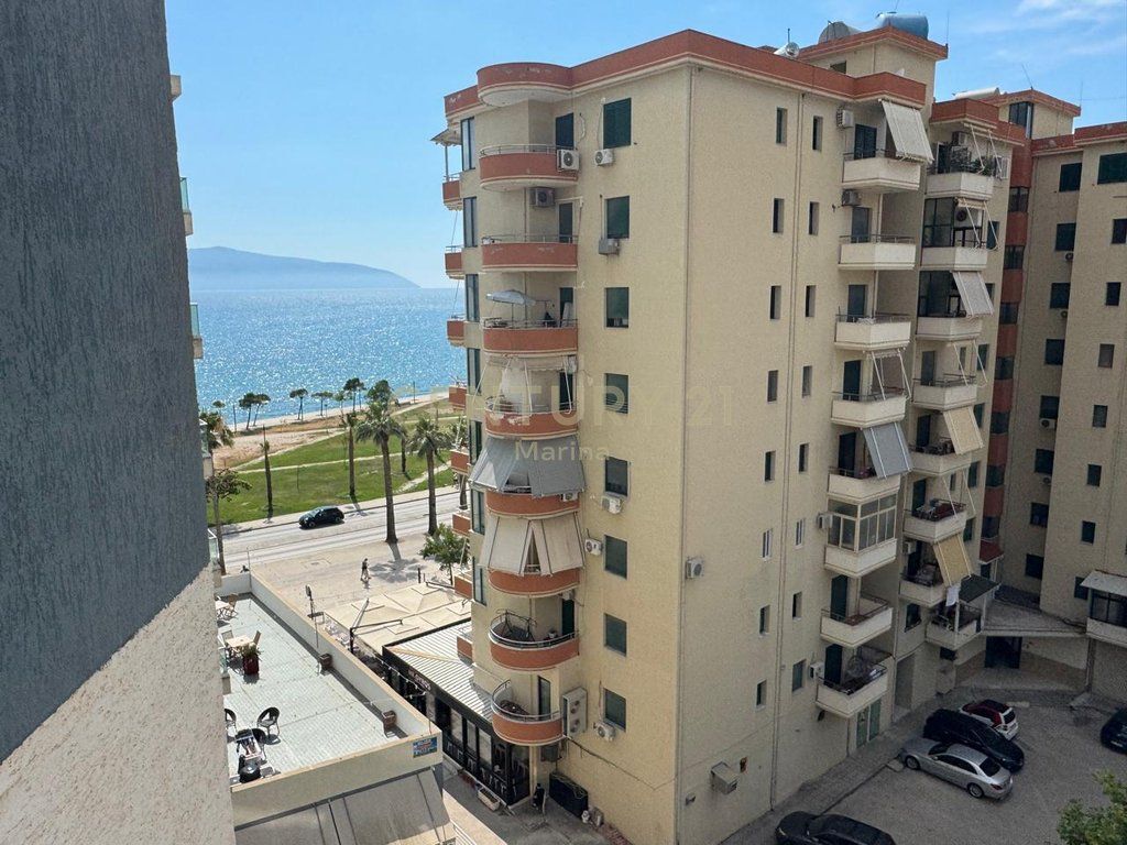 APARTAMENT 2+1+2 PER SHITJE,PRANE KONSULLATES ITALIANE ,NE LUNGOMARE!
