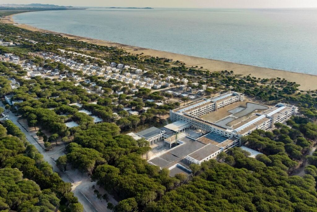 Shitet, Vilë e Bashkëngjitur, San Pietro Residence, Gjiri i Lalzit
