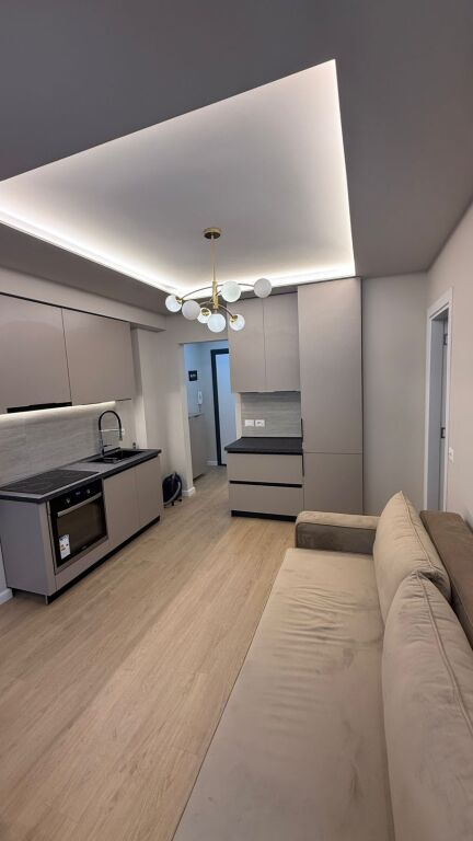 Apartament 1+1, Ali Dem!