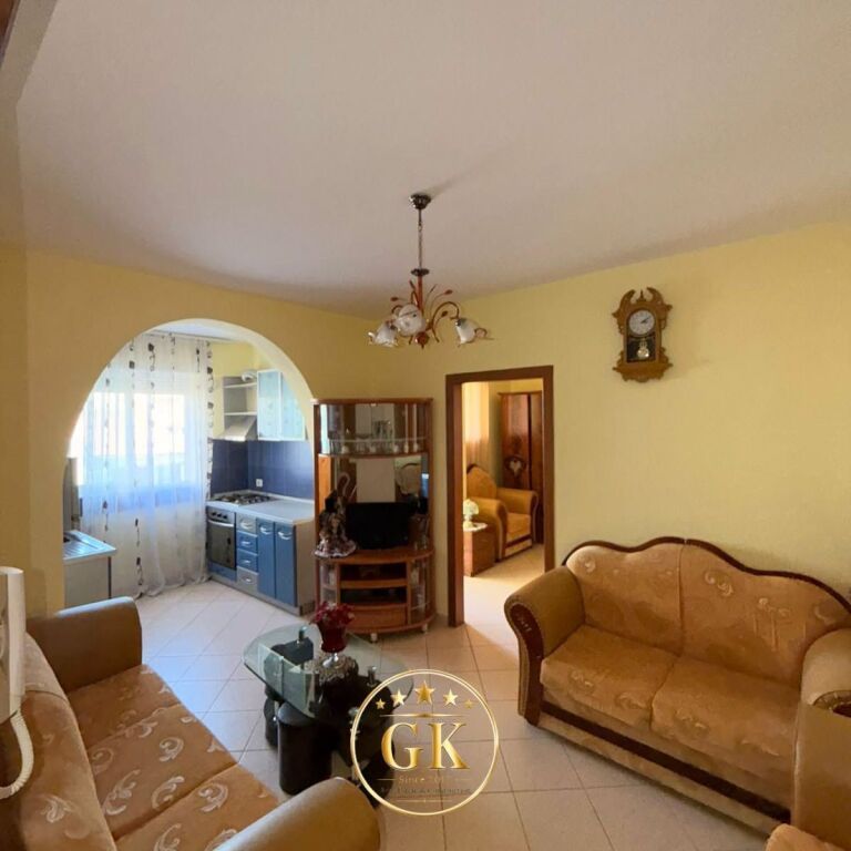 APARTAMENT ne Shitje   • 1+1 +Ballkon  📍 Lokacioni:Policia,Durres
