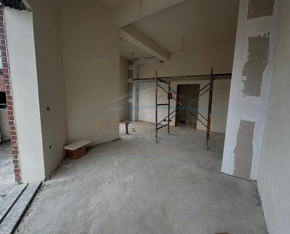 Shitet, Apartament 2+1+Verand, Rezidenca Kodra e Diellit 2.