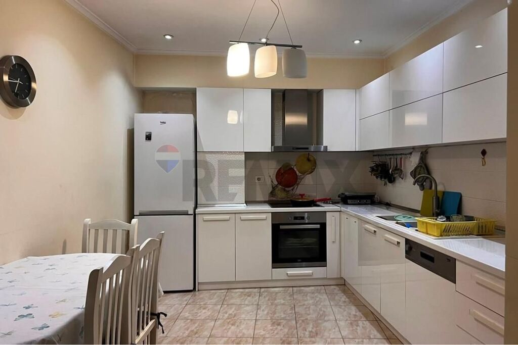 Apartment 2+1 for sale Complex Contact