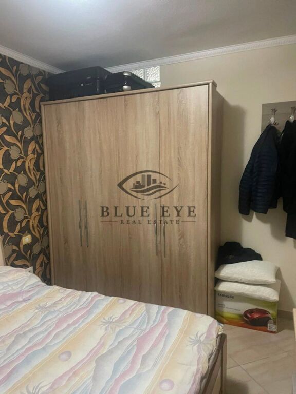 Apartament 1+1 në shitje – Shkëmbi i Kavajës!