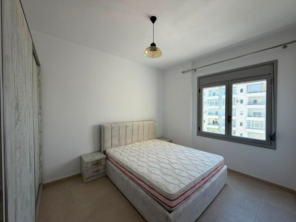 Appartamento 2+1 in Affitto a Lungo Termine - Viale Ismail Qemali, vicino a Tirana Bank, Vlore