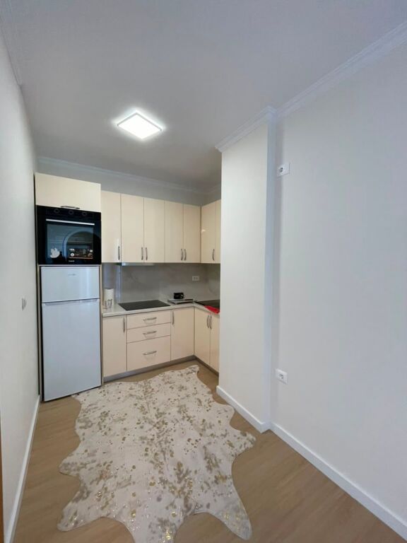 apartament me qira ne Selite, afer 3d