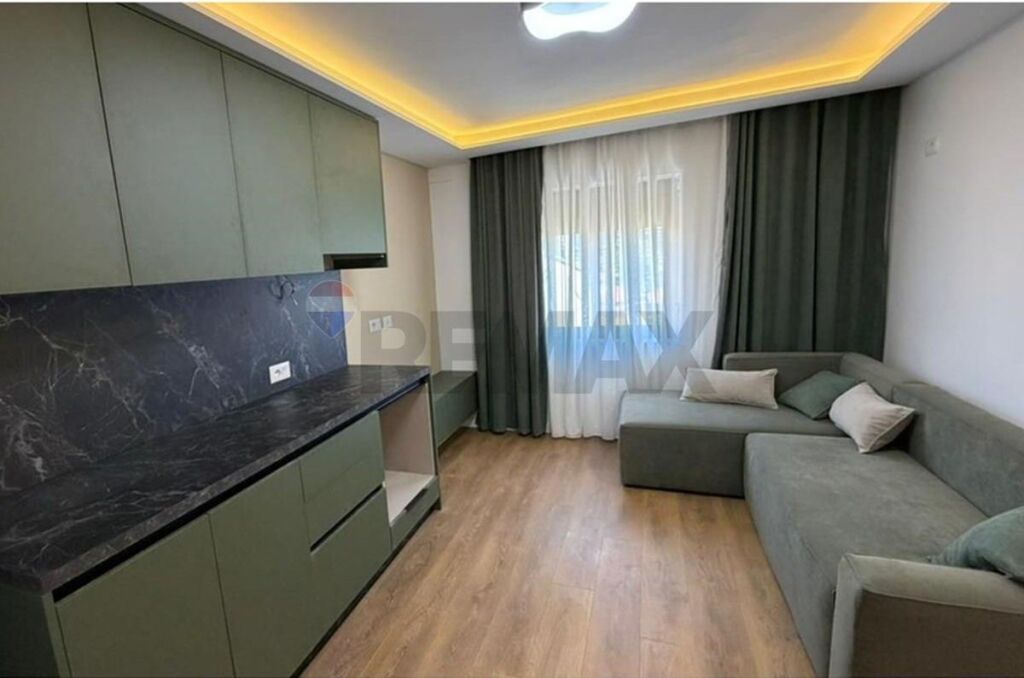 Appartamento - In Vendita - Via Naim Frashëri, Tirana