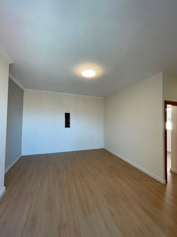 apartament me qira ne Selite, afer 3d