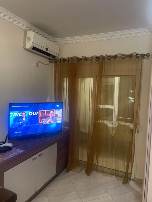 Apartament 1+1 në shitje – Shkëmbi i Kavajës!