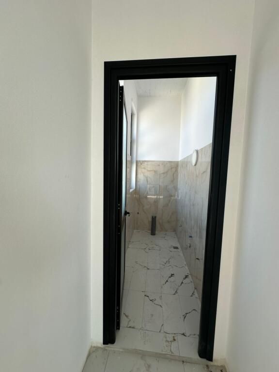 ✨ GODINË BIZNESI ME QIRA – 1,000 m² | PASKUQAN 3 Kate 2500 Euro