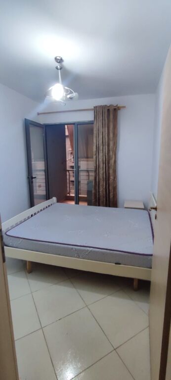 Apartament 1+1, Komisariati nr 4!