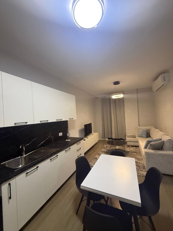 FOR RENT – 1+1 Apartment in Residenca Erli, Porcelan
