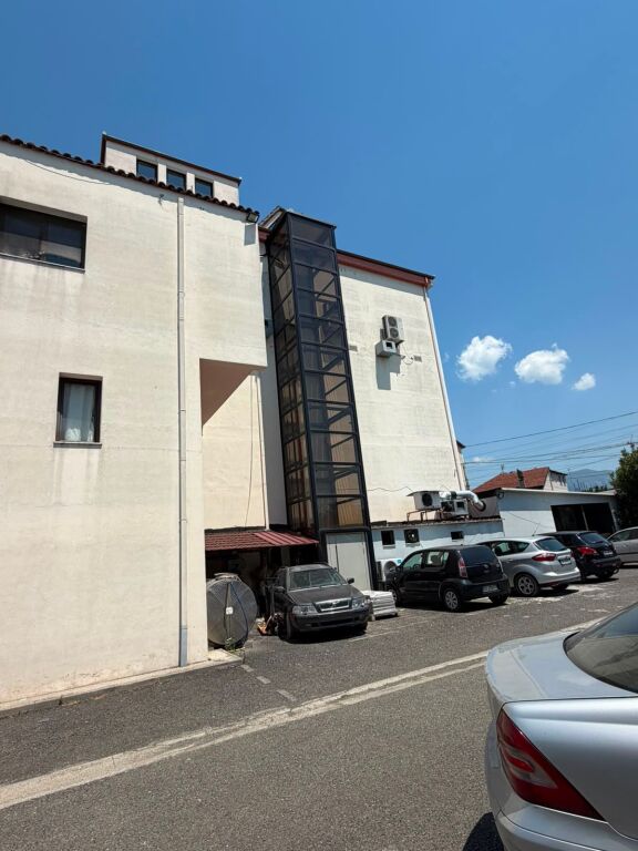 🏢 AMBIENT BIZNESI ME QIRA – PASKUQAN | 450 m² 1000 Euro