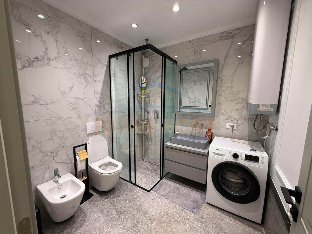 Qera, Apartament 1+1+Post Parkimi, Unaza e Re, Tirane