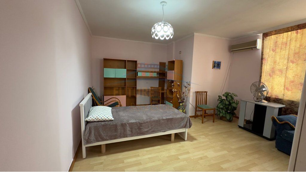 Qera, Apartament 2+1+2, Rruga e Elbasanit , Tirane .