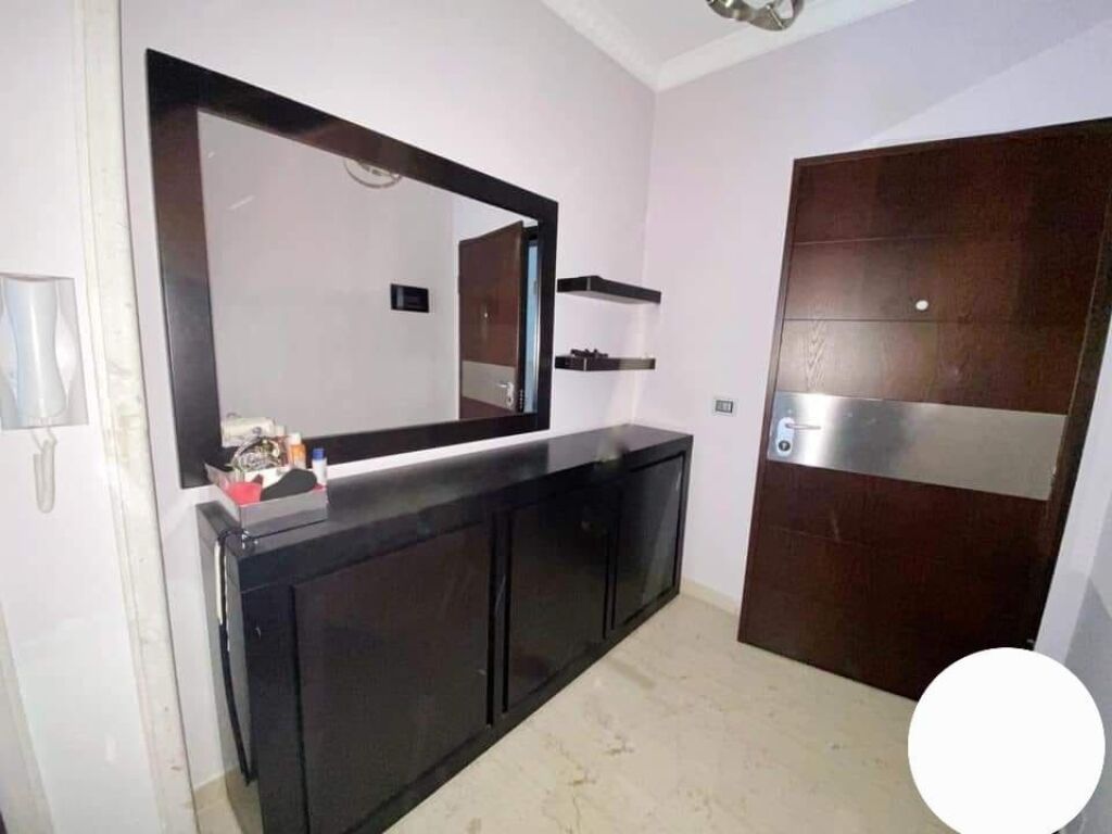 🔑 Shitet Apartament 1+1 me perspektivë për 2+1 Buze rruge te Liqeni i Thate