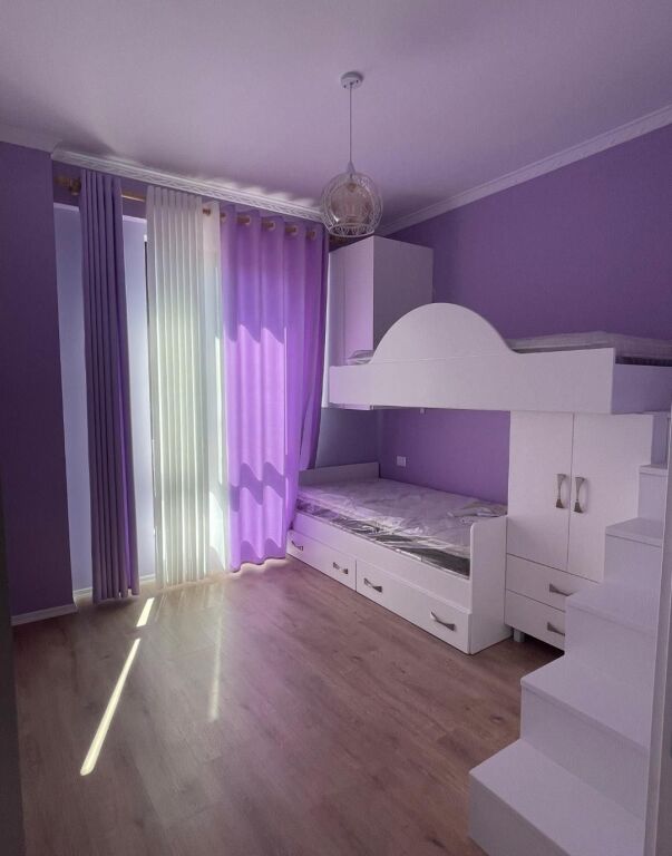 Apartament 2+1, Myslym Shyr!