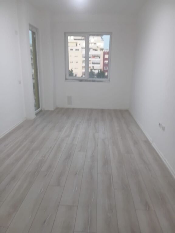 Apartment 2+1 for rent Grand Galeria Yzberisht !