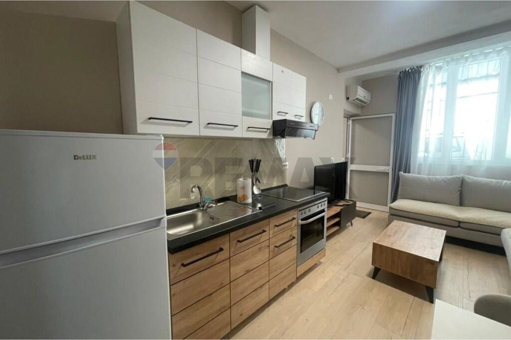 Apartament - Për Qira - Fusha Ali Demi, Tiranë