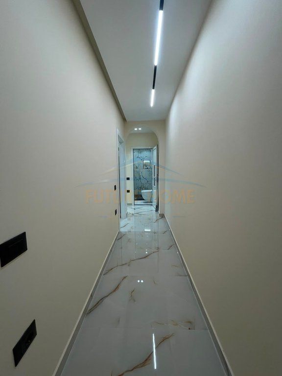Affitto, Duplex 2+1+2 Via Elbasani, Tirana.