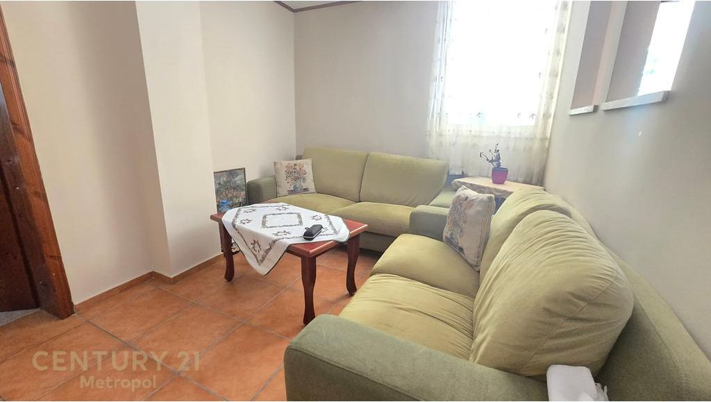 Opportunity! Apartment 2+1+2 for sale in Allias, near Bajram Curri School! 120,000 €