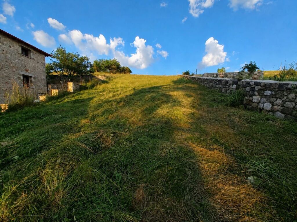 Terreno in vendita a Voskopojë