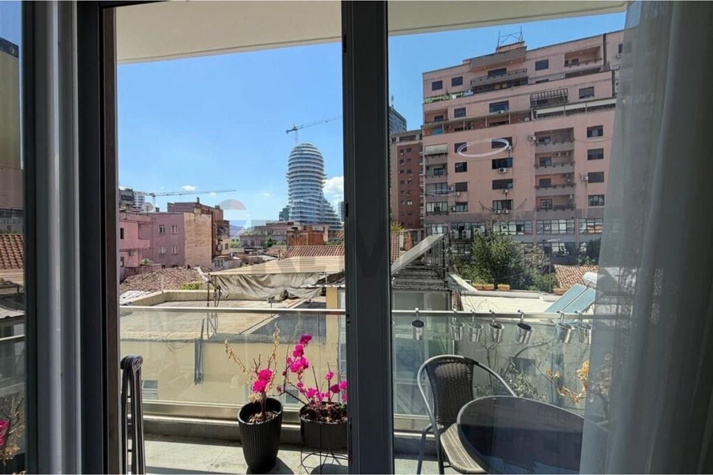 APARTAMENT 1+1 NE QENDER 9 KATSHET