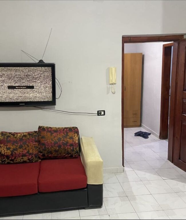 GARSIONERE 25000 LEKE.HOTEL MERIDIAN.RRUGA SIRI KODRA