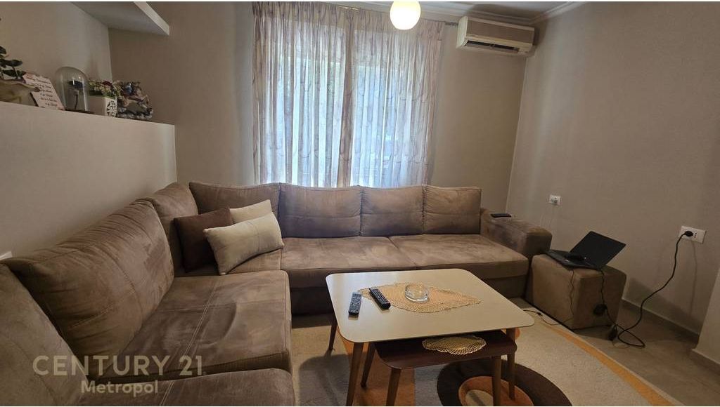 Opportunity! Apartment 2+1+2 for sale in Allias, near Bajram Curri School! 120,000 €