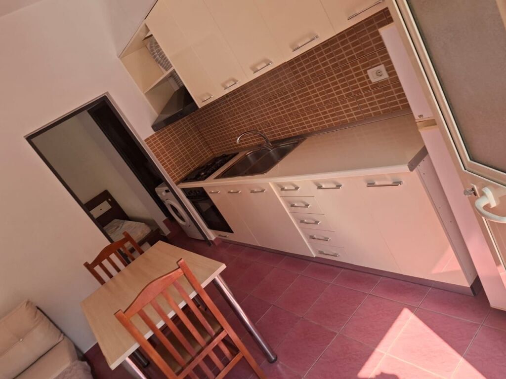 Apartament 1+1- Me Qera-Yzberisht- Tirane