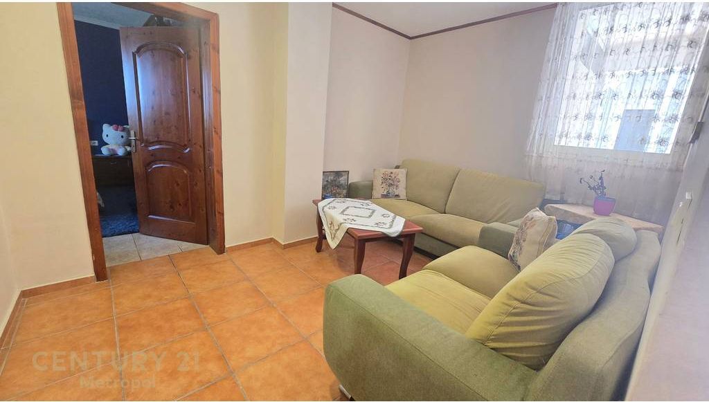 Opportunity! Apartment 2+1+2 for sale in Allias, near Bajram Curri School! 120,000 €