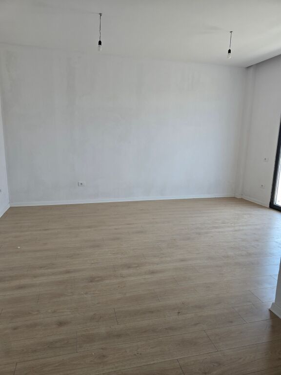 SHITET APARTAMENT NË ZONEN E KODER KAMEZ,INSTITUTI BUJQËSOR