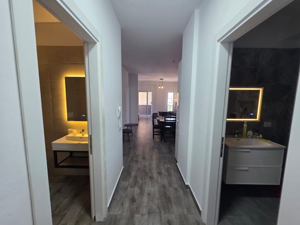 JEPET ME QIRA APARTAMENT 2+1 📍 Rruga Panorama – Kompleksi Quartum, Tiranë