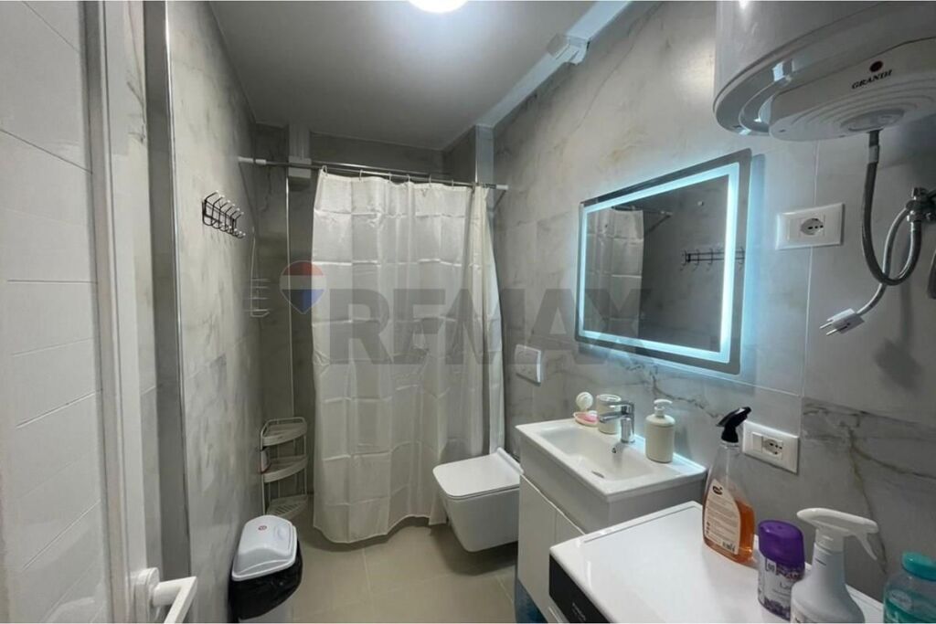 Apartament - Për Qira - Fusha Ali Demi, Tiranë