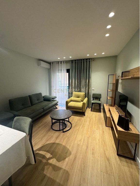 Affittasi appartamento 1+1 – Comune di Parigi 700 € /Mese