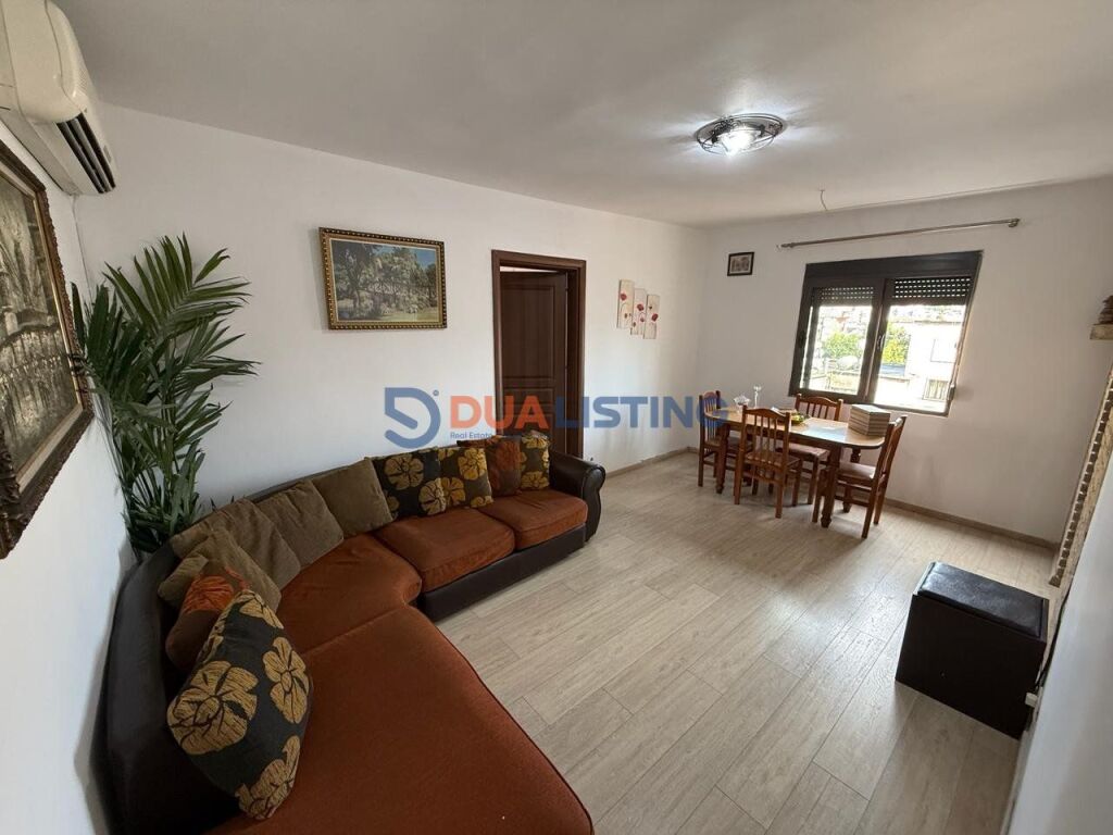 Shitet Apartament 2+1 – Bulevardi Zhan D’Ark, Brryli !