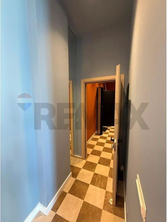 Apartment - For Rent - 9 Floors, Tirana