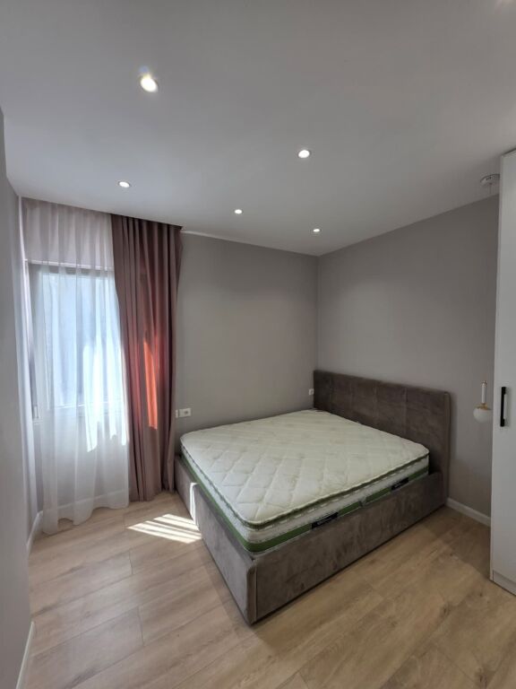 Apartment 1+1 me qera te bulevardi Migjeni