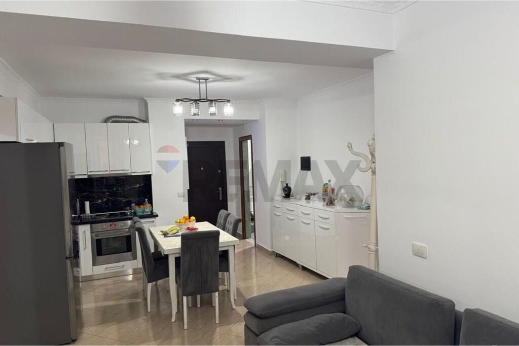 ✨ Shitet Apartament 3+1+2 📍Astir, Pranë Harli Kafe