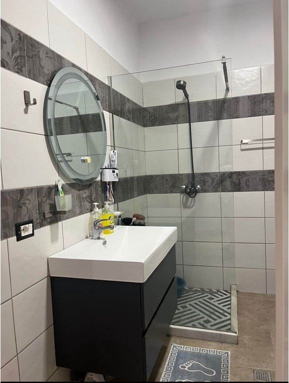 Apartament 2+1 Me Qira në Ish Fusha e Aviacionit, Tiranë