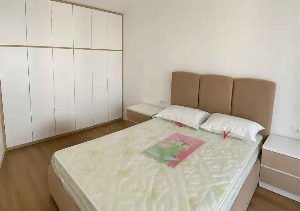 Qera | Apartament 1 + 1 | Fresku | 520 €/muaj