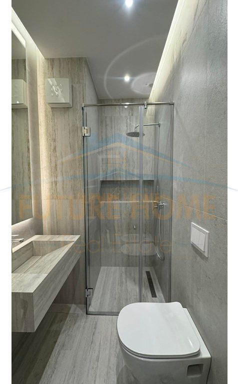 For sale 2+1+2, Golden Tower Residence, Mine Peza Street. UNA67200