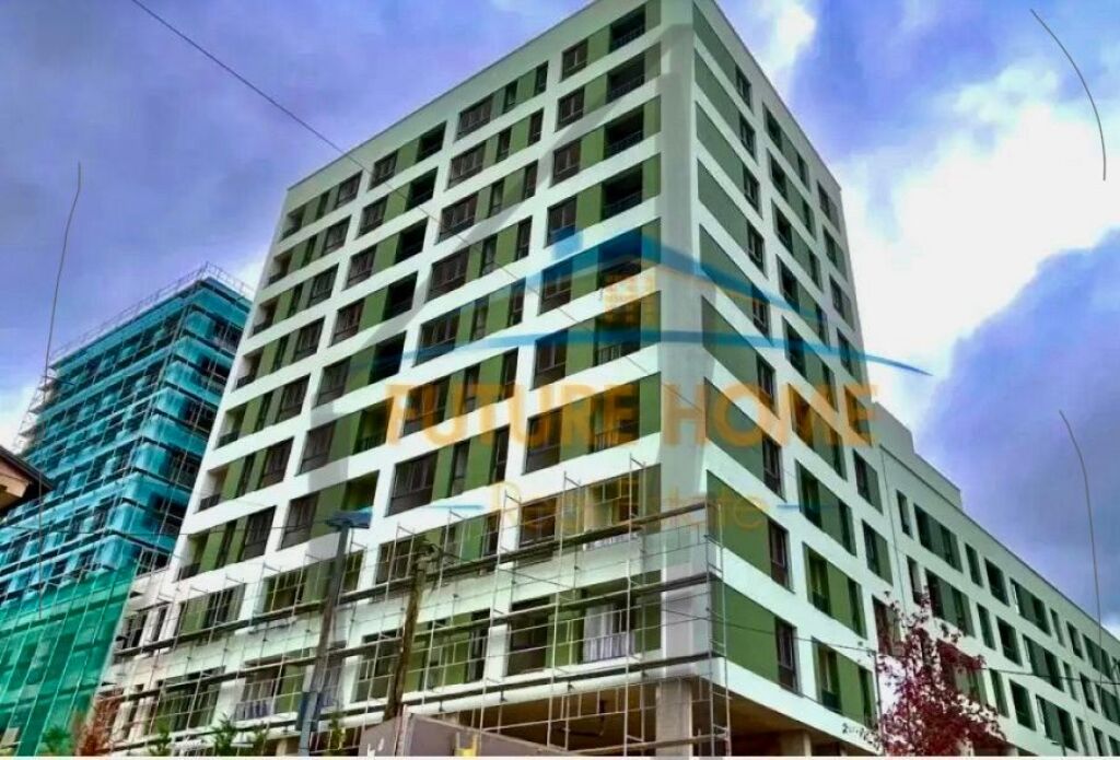 Shitet, Apartament 2+1+2+Post Parkimi "Splendor Residence",Porcelan, Tiranë..