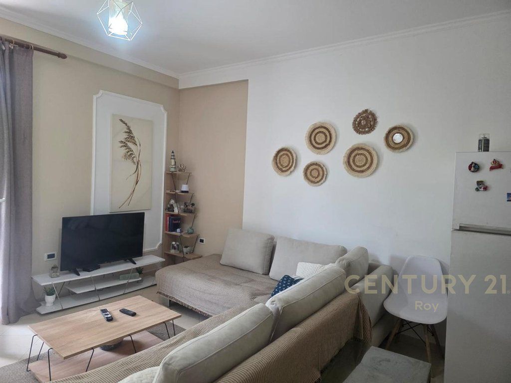 SHITET APARTAMENT 1+1 TEK PISHAT E BUTA!