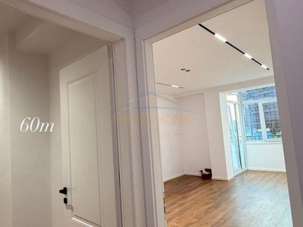 For sale, Apartment 1+1, 21 Dhjetori
